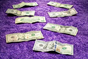 Grafico che illustra i vantaggi economici del riscatto della laurea agevolato.